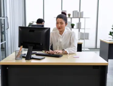 Qual a diferença entre móveis para operação, diretoria e recepção?