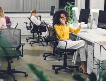 Como montar postos ergonômicos para call centers?